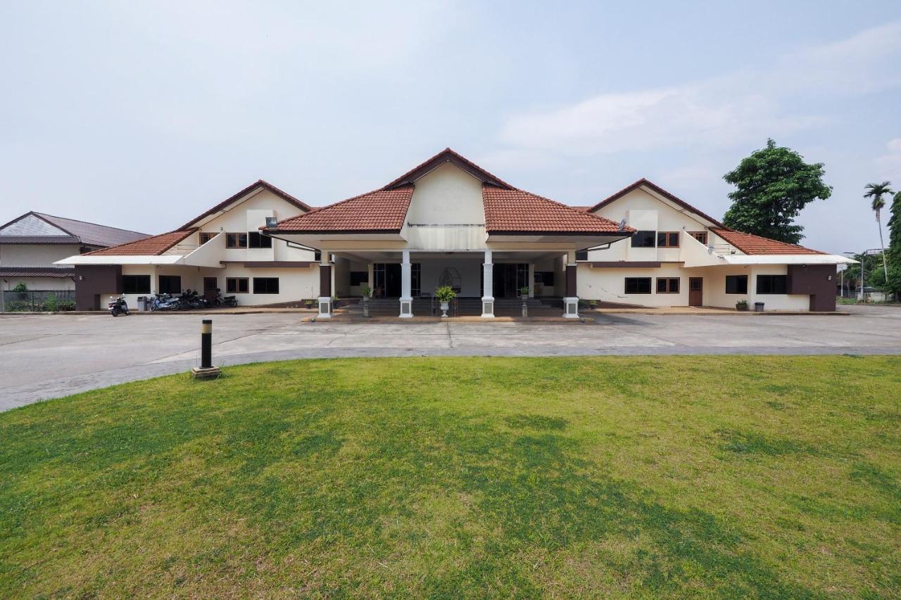 Oyo 859 Golden Land Hotel Chiang Rai Eksteriør billede