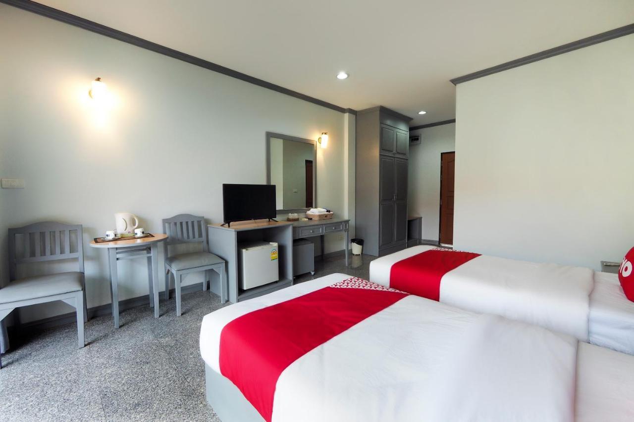 Oyo 859 Golden Land Hotel Chiang Rai Eksteriør billede