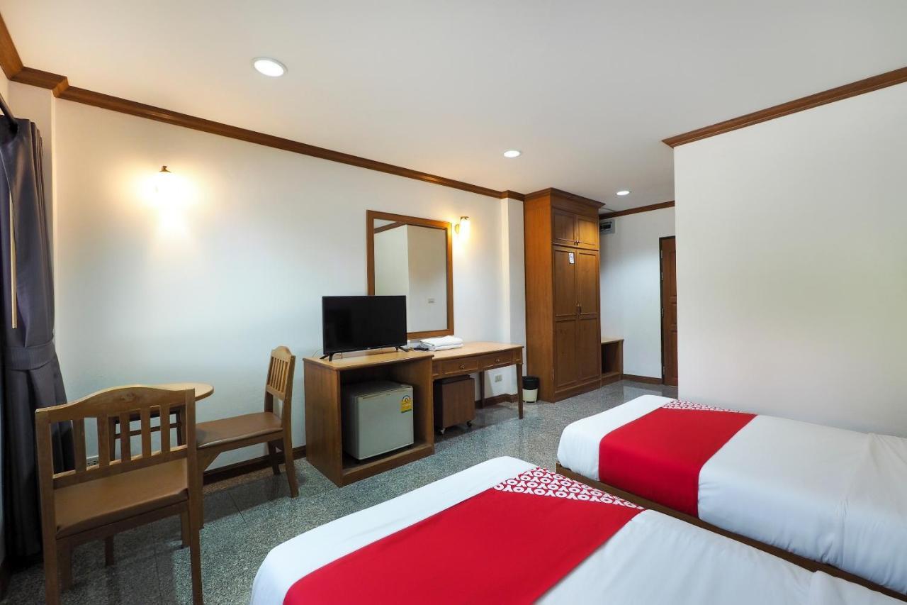 Oyo 859 Golden Land Hotel Chiang Rai Eksteriør billede