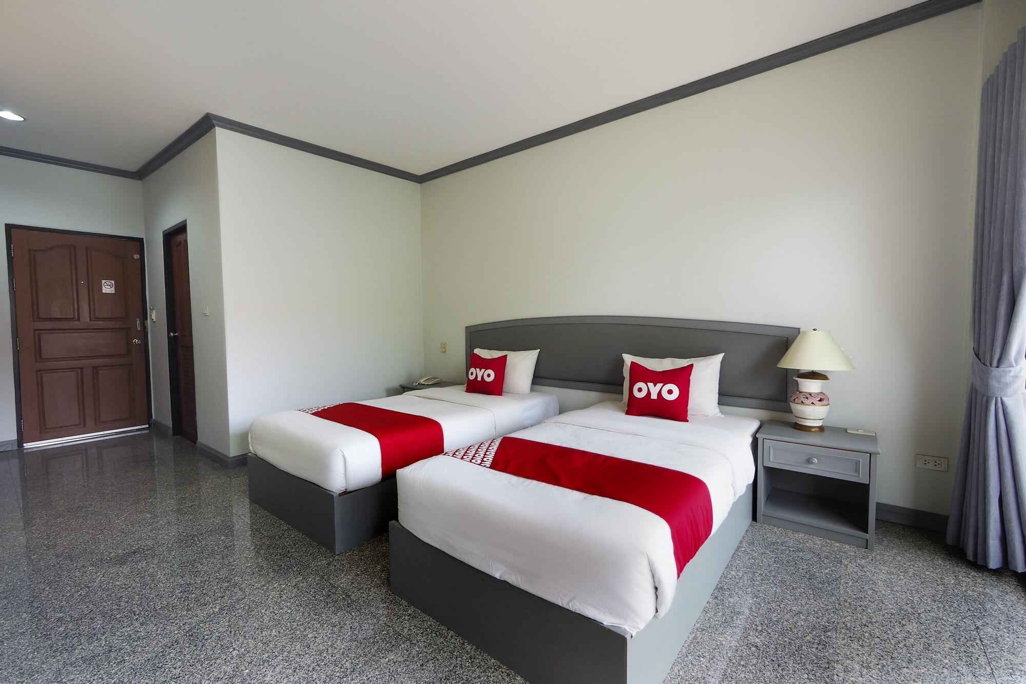 Oyo 859 Golden Land Hotel Chiang Rai Eksteriør billede