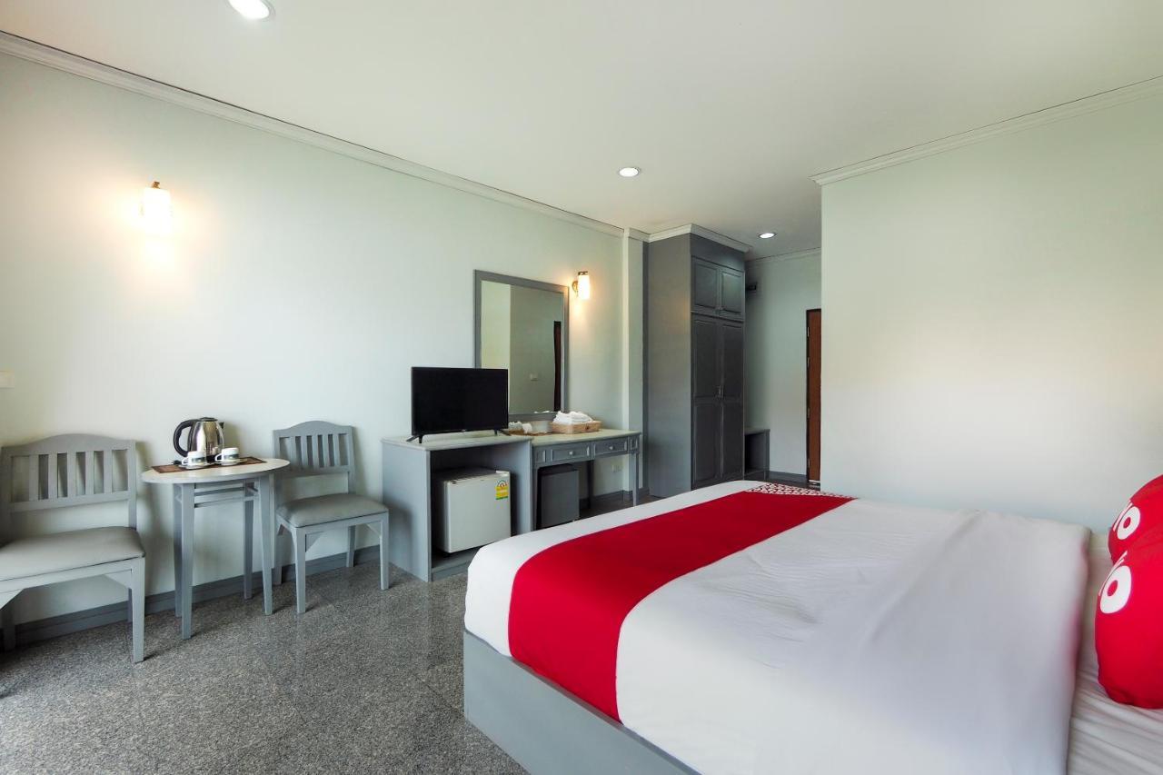 Oyo 859 Golden Land Hotel Chiang Rai Eksteriør billede